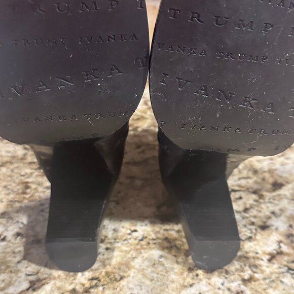 Ivanka Trump Black Heeled Ankle Boot Women's 10M (B-4 EP) - Picture 7 of 8